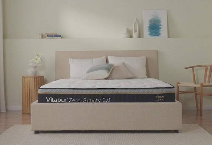 Išgrynintas dizainas, atspindintis prabangą ir aukščiausios kokybės čiužinį.