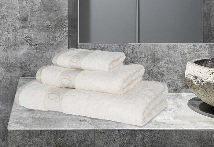 Neįtikėtinai lengvi medvilniniai rankšluosčiai.