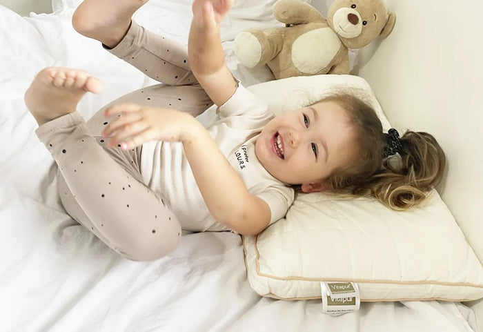 <div>Vaiko kaklas ir stuburas bus visada taisyklingoje padėtyje.</div>