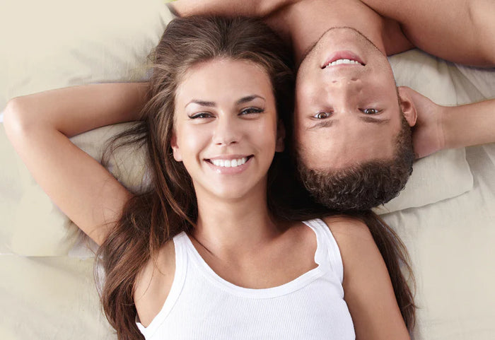 Sąlytyje su natūraliomis medžiagomis.