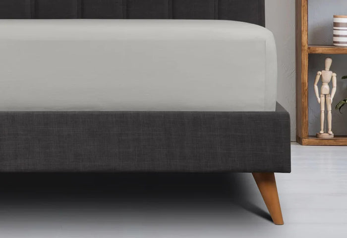 Lengvas ir kvėpuojantis.