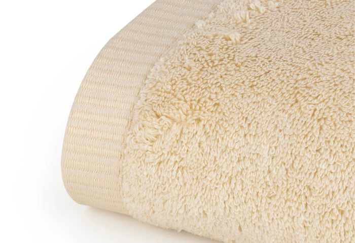 „Svilanit“ tradicijos ir naujovės kiekviename pluošte.