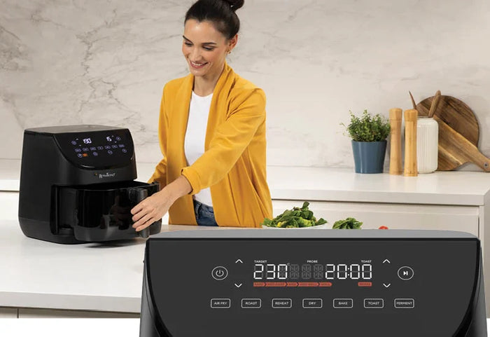 7 skirtingos programos ir langelis, leidžiantis stebėti gaminimo procesą.