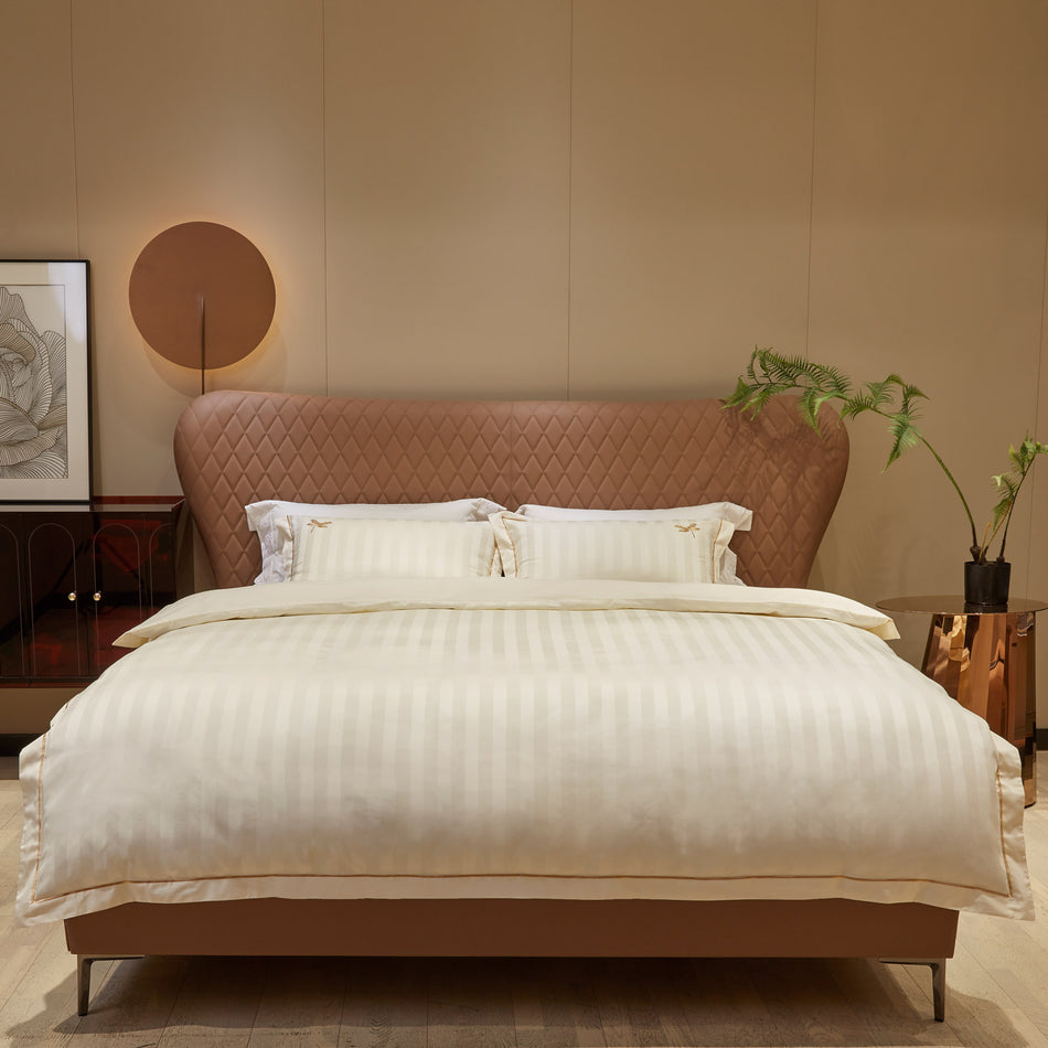 Medvilninio satino PREMIUM siuvinėta patalynė Zoe