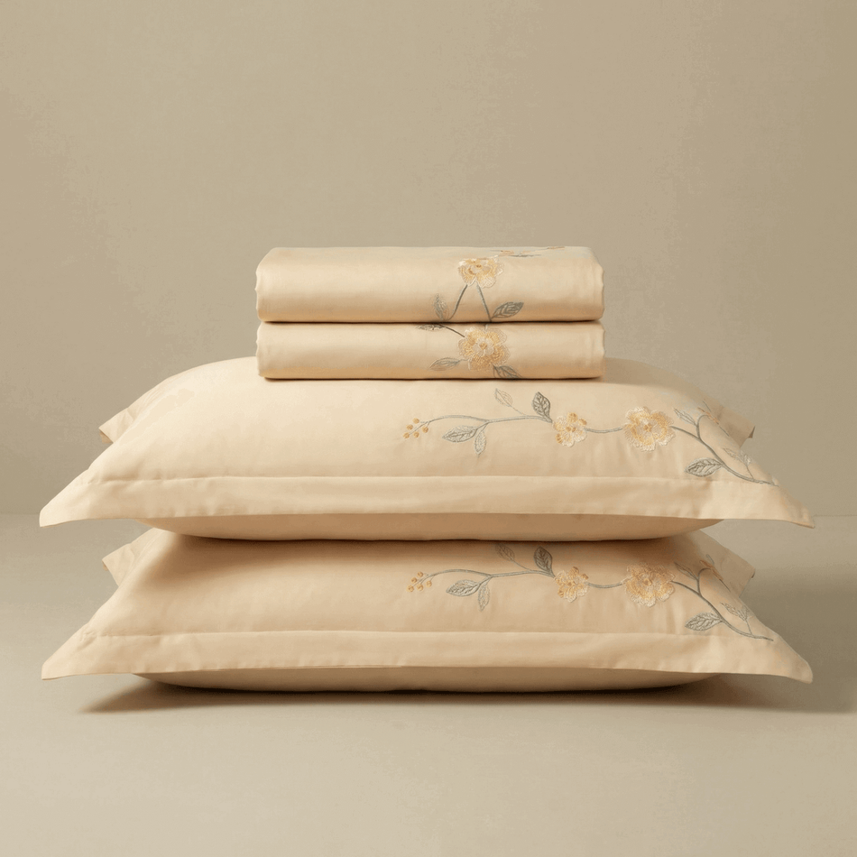 Medvilninio satino PREMIUM siuvinėta patalynė Florence