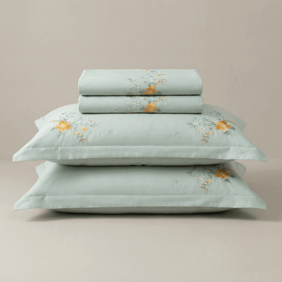 Medvilninio satino PREMIUM siuvinėta patalynė Molly