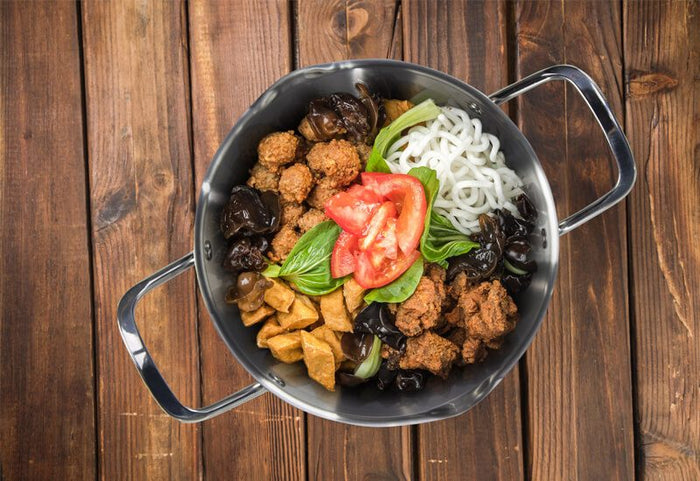 Trisluoksnis pagrindas užtikrina ilgaamžiškumą, o ThermoFlow technologija puikiai paskirsto šilumą.